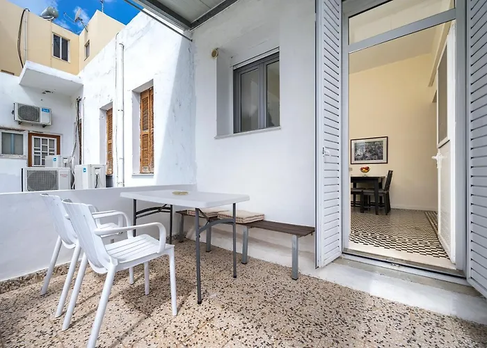 Casa Vecchia 1930's Masterpiece 아파트 코스 타운